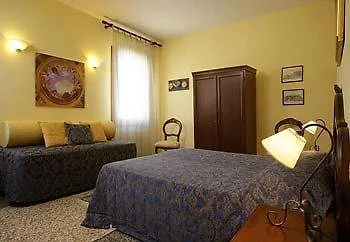 Πανσιόν Casa Fornaretto 2*